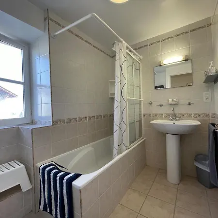 Burusenia Holiday home Hasparren