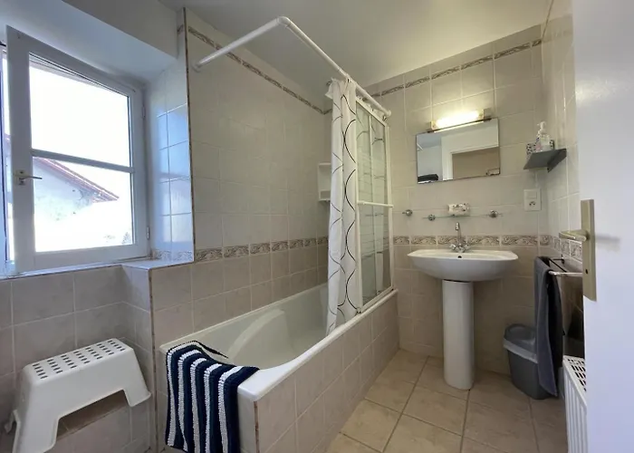 Burusenia Vakantiehuis